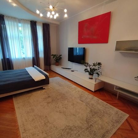 Avesol Apartment Riga Luaran gambar